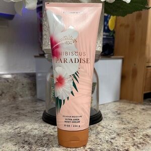 Bath & Body Works Hibiscus Paradise  24 Hour Moisturizer Ultra Shea Body Cream